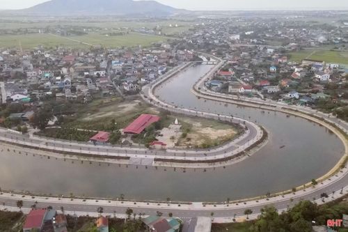 Kỳ nghỉ hè năm nay, "Lớp học 0 đồng" tại chùa Trung Tâm trở thành điểm đến quen thuộc của nhiều học sinh trên địa bàn phường Sông Trí.