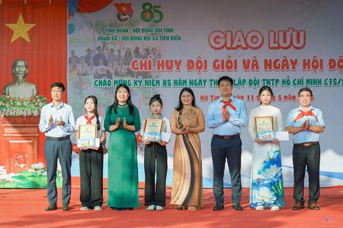 Hội đồng Đội tỉnh tổ chức các sân chơi cho chỉ huy đội và ngày hội của đội viên.