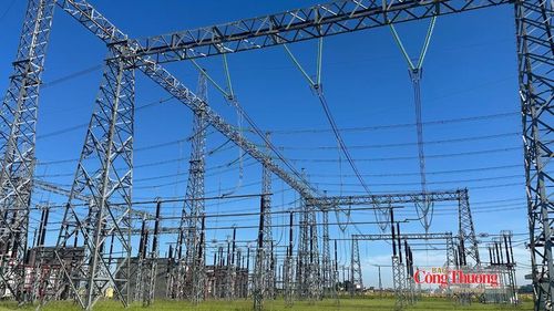 Đề án phát triển lưới điện thông minh tại Việt Nam giai đoạn 2023 - 2030, tầm nhìn 2045 với mục tiêu phát triển hạ tầng lưới điện thông minh, hiện đại, đáp ứng quá trình chuyển dịch năng lượng, bảo đảm vững chắc an ninh năng lượng quốc gia.