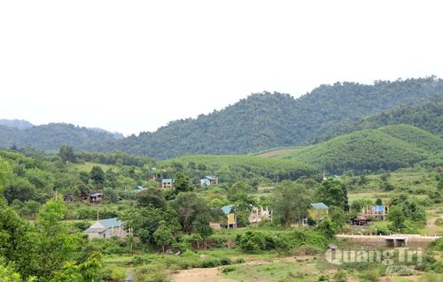 Một góc bản Rào Con, xã Phong Nha hôm nay - Ảnh: V.M