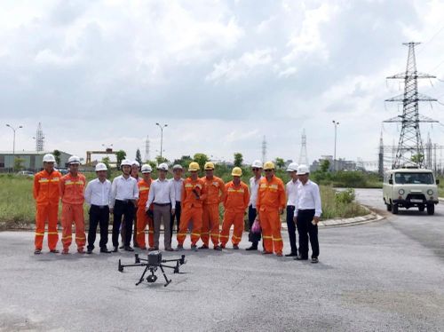Đào tạo, hướng dẫn, nâng cao kỹ năng bay Lidar cho lực lượng vận hành hệ thống điện trong toàn Công ty