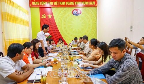 Ông Ngô Thời Nhiệm, Phó Trưởng phòng Quản lý du lịch (Sở Văn hóa, Thể thao và Du lịch tỉnh Cà Mau), gợi mở phát triển thương mại, dịch vụ ẩm thực về đêm tại địa phương.