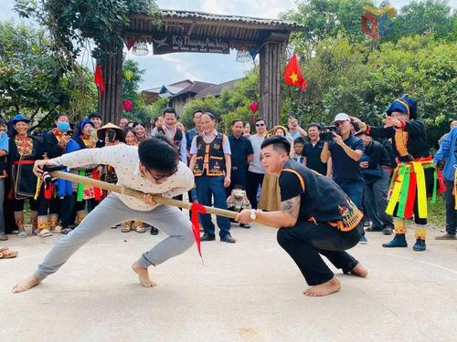 Đẩy mạnh ứng dụng công nghệ thông tin là giải pháp quan trọng nhằm nâng cao hiệu quả quảng bá hình ảnh, khai thác tiềm năng du lịch và bảo tồn, lan tỏa các giá trị văn hóa đặc sắc của địa phương - Ảnh: Kỳ Thượng