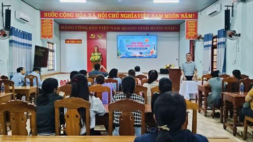 Trường Cao đẳng Đà Nẵng dạy nghề pha chế cho người lao động xã Trà Liên.