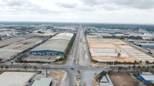 Đồng Nai đang hỗ trợ tối đa cơ chế, chính sách để thu hút doanh nghiệp và phát triển nguồn nhân lực chất lượng cao