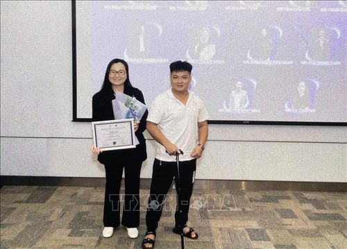 Lê Tấn Đạt tham dự sự kiện cố vấn công nghệ thông tin tại trường Đại học RMIT, thành phố Hồ Chí Minh. Ảnh: TTXVN phát