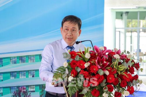 Ông Vũ Quang Anh, Chủ tịch Hội đồng quản trị, Tổng Giám đốc Công ty Cổ phần Đầu tư Phát triển đô thị AHA Việt Nam phát biểu tại buổi lễ. Ảnh: Giang Phương – TTXVN