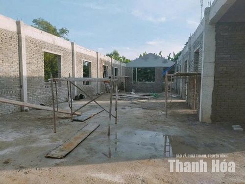 Công trình bếp ăn bán trú tại Trường Tiểu học Hải Nhân dự kiến hoàn thành trước năm học mới 2026-2027.