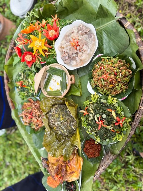  Tái hiện giá trị ẩm thực của người Jrai. Ảnh: Hoàng Ngọc 