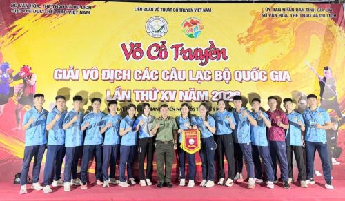 Đoàn võ cổ truyền CAND tại giải đấu.
