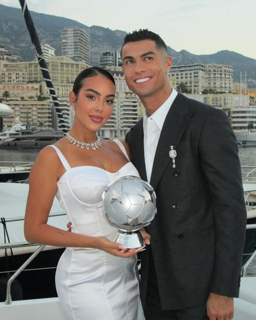 Rodríguez đồng hành cùng Ronaldo suốt 10 năm qua. Ảnh: georginagio/Instagram.