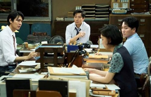 Dàn phóng viên cùng chung mục tiêu đưa sự thật ra ánh sáng.
