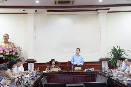 Bộ trưởng Bộ Tư pháp Hoàng Thanh Tùng chủ trì cuộc làm việc. Ảnh: Cổng thông tin điện tử Bộ Tư pháp.