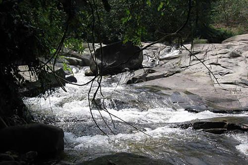 Một góc thác Trượt Nghị Đức