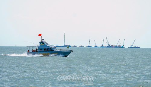Đồn Biên phòng Hòn Khoai tuần tra bảo vệ an toàn khu vực biên giới biển đơn vị quản lý.