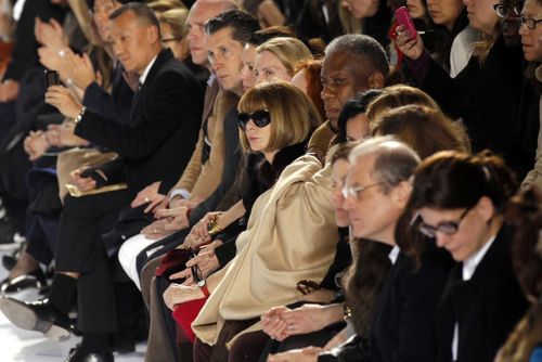 Anna Wintour chứng minh sức ảnh hưởng lớn trong thời trang theo thời gian. Ảnh: Benoit Tessier/Reuters.