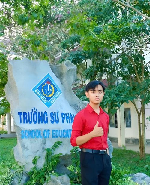 Nguyễn Văn Sáng (lớp Sư phạm Ngữ văn K50, khoa Sư phạm Ngữ văn, trường Sư phạm, ĐH Cần Thơ).