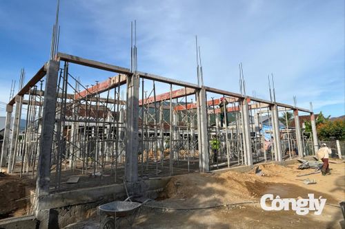 Nhà sinh hoạt cộng đồng kết hợp phòng tránh lũ ở địa bàn xã Hòa Thịnh