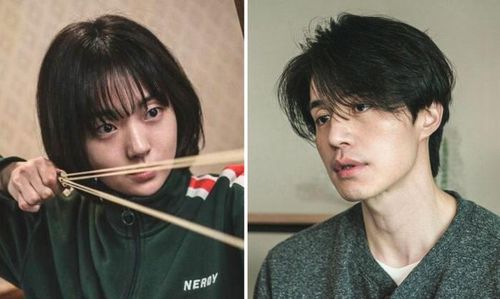 Sau thành công của mùa đầu tiên, Cửa Hàng Sát Thủ phần 2 trở lại với Lee Dong Wook, Kim Hye Jun và Okada Masaki. Phim tiếp nối hành trình của Jeong Ji An khi cô trở thành người điều hành tổ chức buôn bán vũ khí bí mật Murthehelp. Trong lúc phải đối đầu với tổ chức sát thủ Babylon, Ji An bất ngờ đoàn tụ với người chú Jeong Jin Man - người từng được cho là đã qua đời. Bên cạnh những màn hành động mãn nhãn, phim vẫn giữ được chiều sâu cảm xúc thông qua tình thân và sự trưởng thành của các nhân vật.