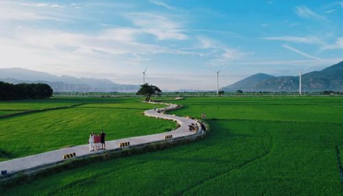 Các hội nhóm du lịch trở thành nơi nhiều gia đình chia sẻ kinh nghiệm tự lái xe, tự lên lịch trình và khám phá những điểm đến mới