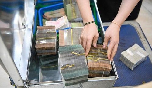 Cần xây dựng cả một hệ sinh thái tài chính cho dòng vốn "xanh". Ảnh: HA