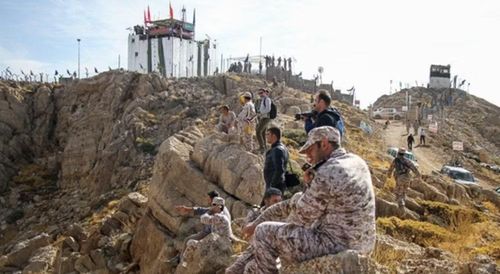 Cựu Thứ trưởng Bộ Quốc phòng Iran Reza Talaeinik từng cho biết mỗi chỉ huy cấp cao đều chỉ định trước người kế nhiệm trong phạm vi 3 cấp bậc dưới mình.