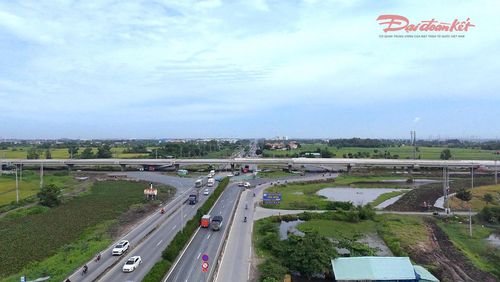 Đây là một trong những nút giao chính của đường Vành đai 3 TPHCM, giúp kết nối quốc lộ 22 đi Tây Ninh, cửa khẩu Mộc Bài... Ảnh: Đ.Xá.