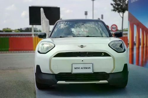 Dễ dàng nhận ra những chi tiết thiết kế quen thuộc của các dòng sản phẩm Mini trên mẫu Aceman.