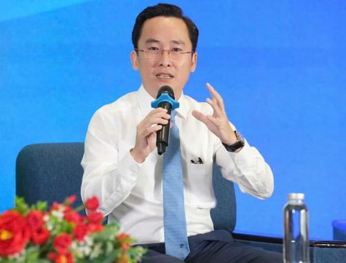 TS. Châu Đình Linh - giảng viên Trường Đại học Ngân hàng TPHCM.
