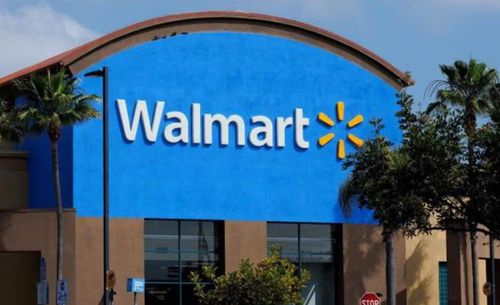 Hình ảnh cửa hàng Walmart ở Oceanside, California, Mỹ. Ảnh: CNN
