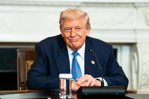 Tổng thống Donald Trump trong Phòng ăn Quốc gia của Nhà Trắng vào ngày 8 tháng 8 năm 2025. (Ảnh: Demetrius Freeman/The Washington Post/Getty Images) 