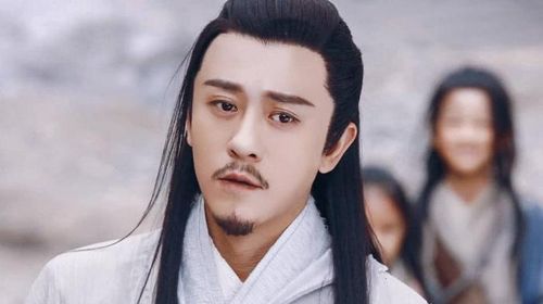 Bi kịch lớn nhất của Dương Tiêu lại nằm ở chuyện tình cảm.