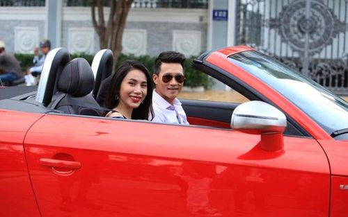 Thủy Tiên và Công Vinh trong phim.