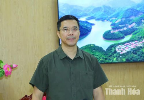 Phó Bí thư Thường trực Tỉnh ủy Nguyễn Hồng Phong phát biểu tại buổi làm việc.