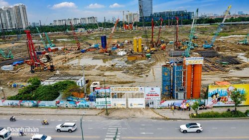Đáng chú ý là dự án Trung tâm hành chính TP HCM và Quảng trường trung tâm tại Khu đô thị mới Thủ Thiêm, có tổng mức đầu tư 30.000 tỷ đồng.