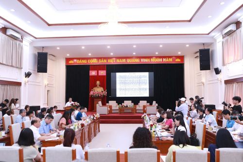 Quang cảnh hội thảo.