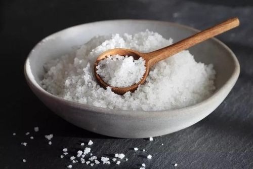 Muối có khả năng thu hút tài lộc chủ yếu xuất phát từ tín ngưỡng dân gian