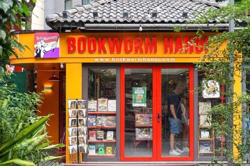  Hiệu sách The Bookworm Hanoi mở cửa hiệu mới tại Phố Sách 19/12. Ảnh: The Bookworm Hanoi.