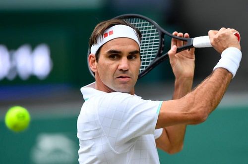 Phần lớn tài sản của Federer đến từ công việc kinh doanh ngoài sân bóng. Ảnh: Reuters.