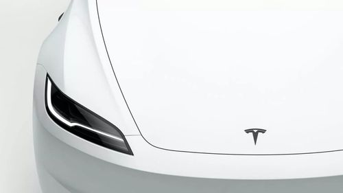  Cụm đèn cos (đèn chiếu gần) trên các mẫu Model Y và Model 3 đều có cường độ ánh sáng vượt ngưỡng. Ảnh: Tesla.