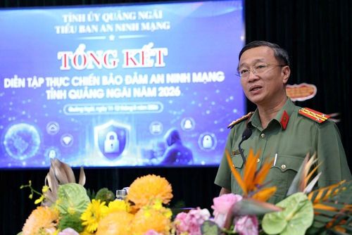 Đại tá Nguyễn Thành Long, Phó Giám đốc Công an tỉnh Quảng Ngãi phát biểu