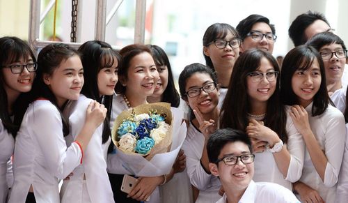 Chính phủ sẽ điều chỉnh chính sách học phí, miễn, giảm, hỗ trợ học phí, hỗ trợ chi phí học tập và giá dịch vụ trong lĩnh vực GD-ĐT. Ảnh: MOET