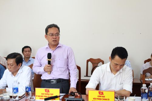  Phó Chủ tịch Ủy ban MTTQ Việt Nam TPHCM Phạm Minh Tuấn phát biểu tại buổi làm việc 