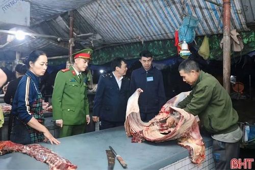 Sở Tài chính đề xuất UBND tỉnh bố trí 1,2 tỉ đồng cho Sở NN&MT thực hiện công tác kiểm dịch, kiểm soát giết mổ.