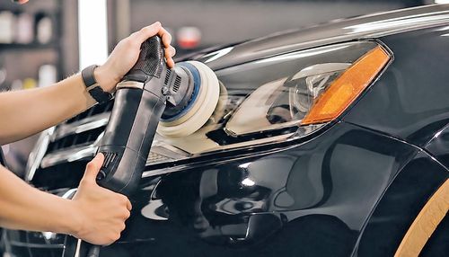 Đánh bóng đèn pha giúp tiết kiệm hàng triệu đồng so với thay mới