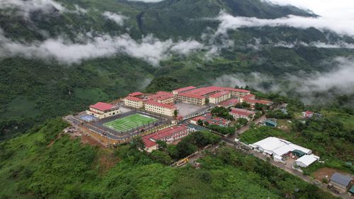 Hệ thống phòng lớp học hiện đại đã sẵn sàng phục vụ nhu cầu học tập của con em đồng bào các dân tộc xã Pa Tần.