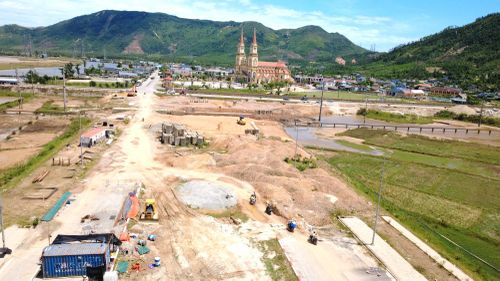 Dự án sẽ xây dựng hồ điều hòa có tổng diện tích mặt nước khoảng 95ha.