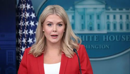 Ông Trump đánh giá bà Leavitt là một trong những trợ lý đáng tin cậy nhất của mình.
