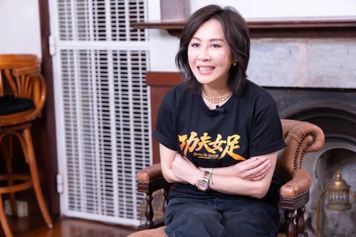  Châu Tinh Trì và Lưu Gia Linh ít liên lạc nhưng duy trì tình bạn lâu năm. Ảnh: @CarinaLau. 