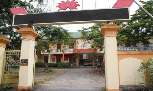 Đến nay, toàn tỉnh Nghệ An vẫn còn tồn đọng 350 cơ sở chưa được xử lý xong. ( Ảnh: Song Hoàng)